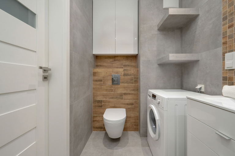 Bathroom 4, Wrocław Haven Apartment by Renters, Środa Śląska