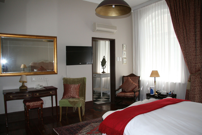 Bedroom 2, Tudor Hotel, City of Cape Town