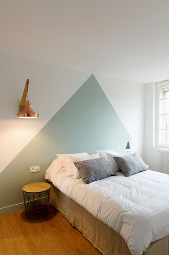 Bedroom 2, Logis Hotel Restaurant Le Commerce, Ille-et-Vilaine