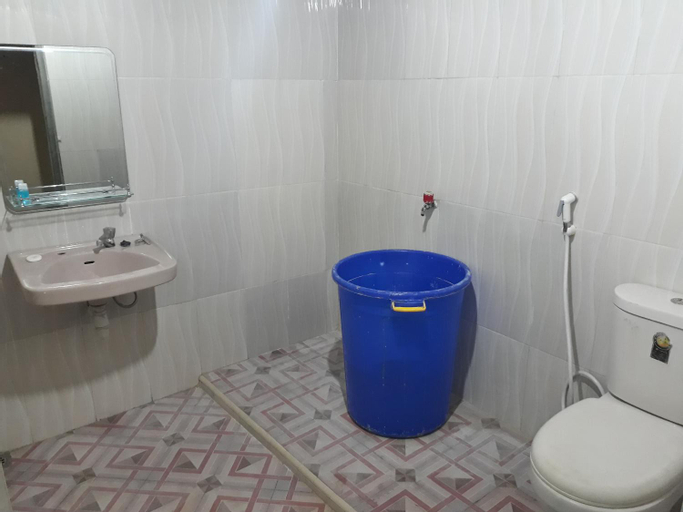 Bathroom 6