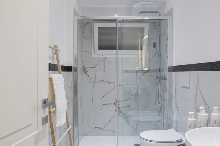 Bedroom 5, Modern Holiday Home in Camogli by Wonderful Italy, Genova