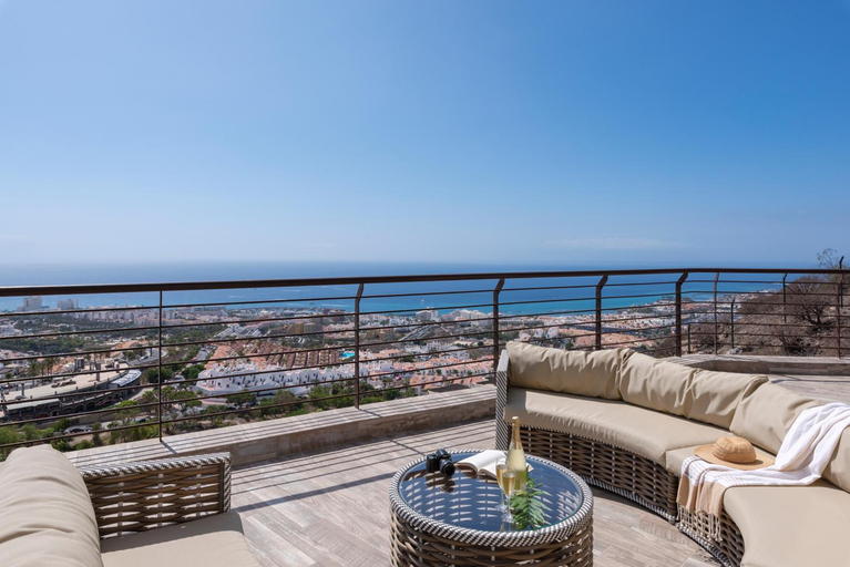 Others 4, Luxury Villa Maria private heated pool Free Car except Christmas, Santa Cruz de Tenerife