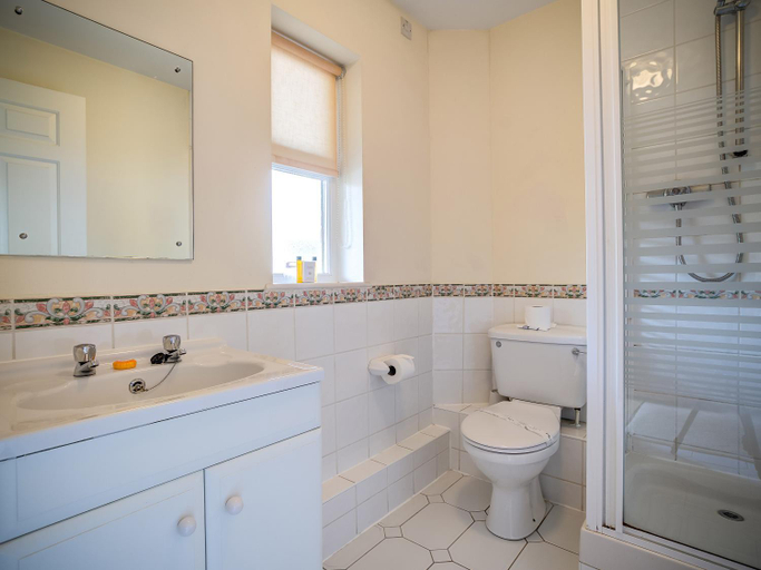 Bathroom 4, The Speech House Hotel, Gloucestershire