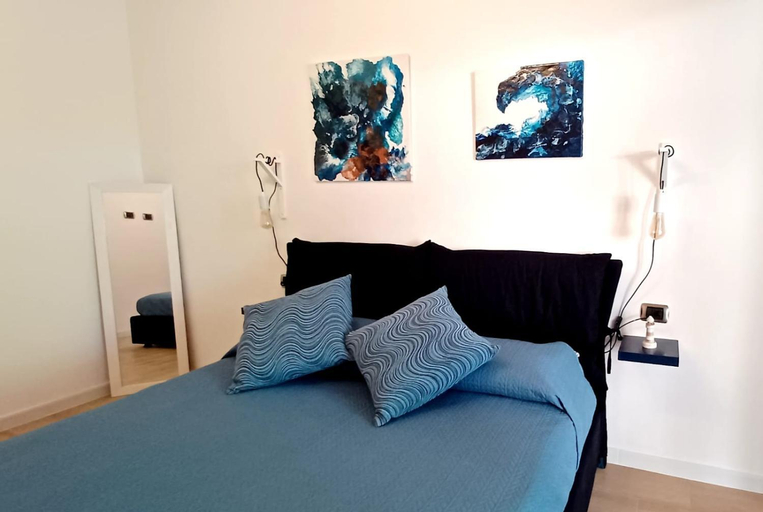 Others 5, B&B Alghero Reina, Sassari