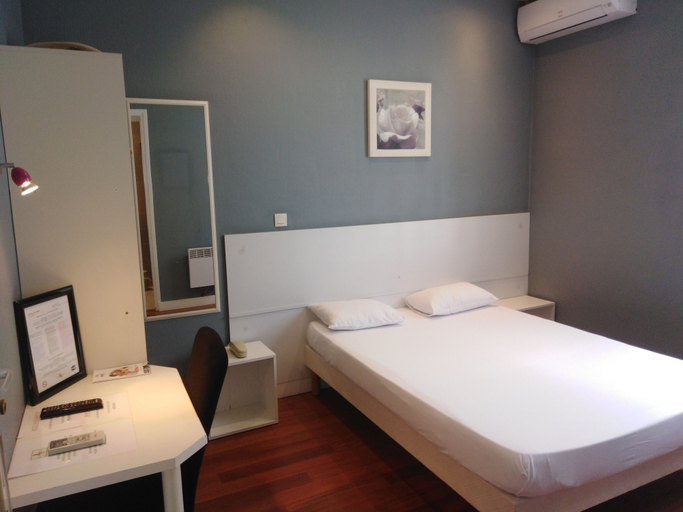 Bedroom 2, Citotel Du Midi, Aude