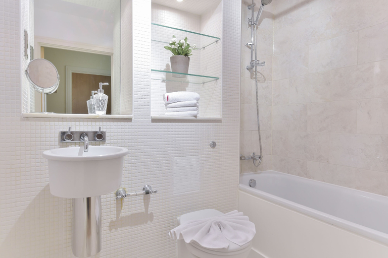Bathroom 5, Union Níké Apartments, London