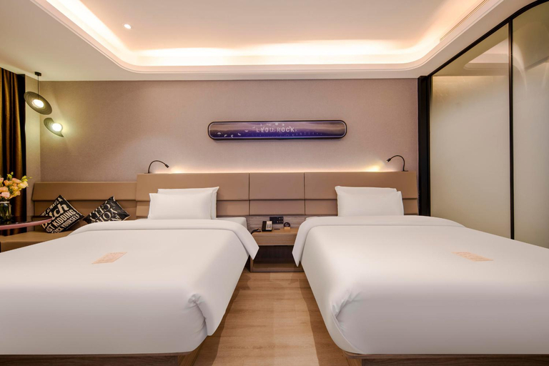 Bedroom 2, Atour X Hotel Chaozhou Ancient town Chengxin West Road, Chaozhou