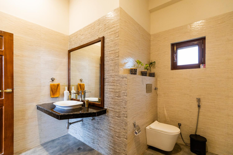 Bathroom 3, Villa by Mountain Homes- Lansdowne, Garhwal