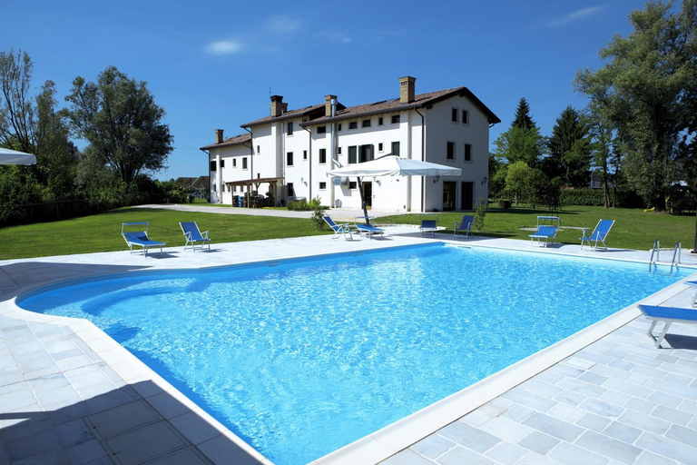 Swimming Pool 3