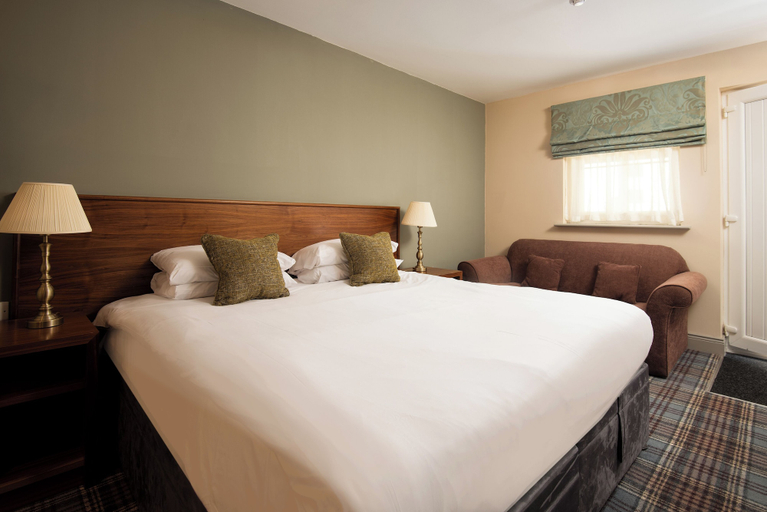 Bedroom 2, The Lindisfarne Inn - The Inn Collection Group, Northumberland