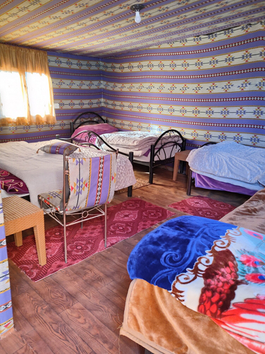 Bedroom 3, desert roze, Quaira