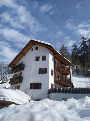 Others 5, Apartments Ban Guggugg, Bolzano