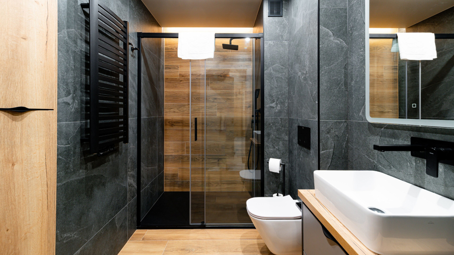 Bathroom 3, Apartamenty Sun & Snow Panorama Karkonoszy, Jelenia Góra