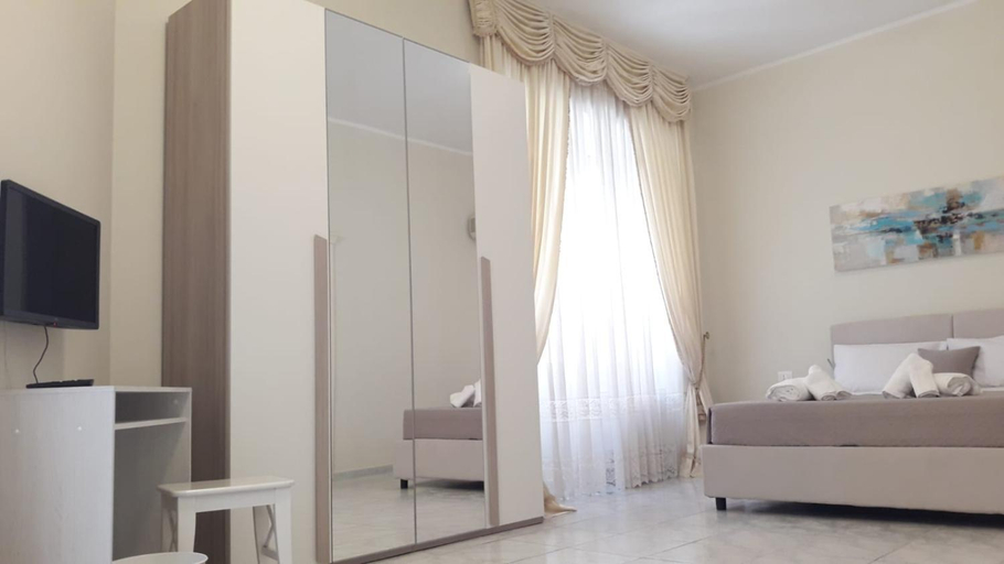 Others 3, Sweet Home Agropoli, Salerno
