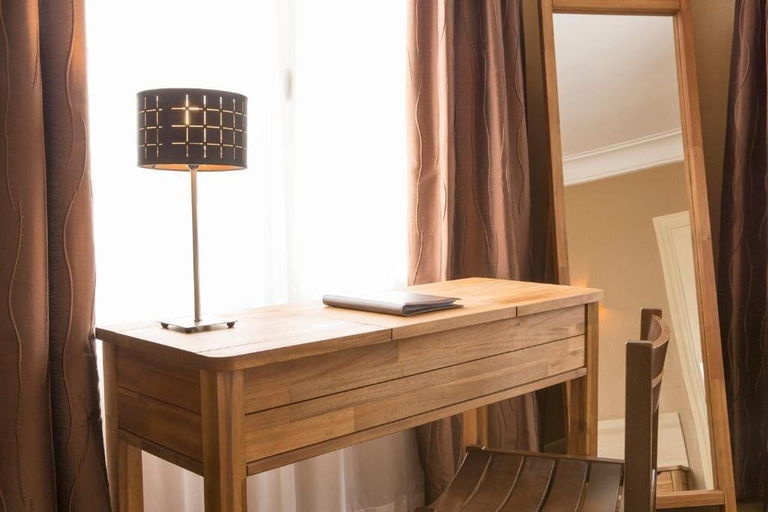 Others 5, BRIT HOTEL CONFORT CLERIA LORIENT Centre, Morbihan