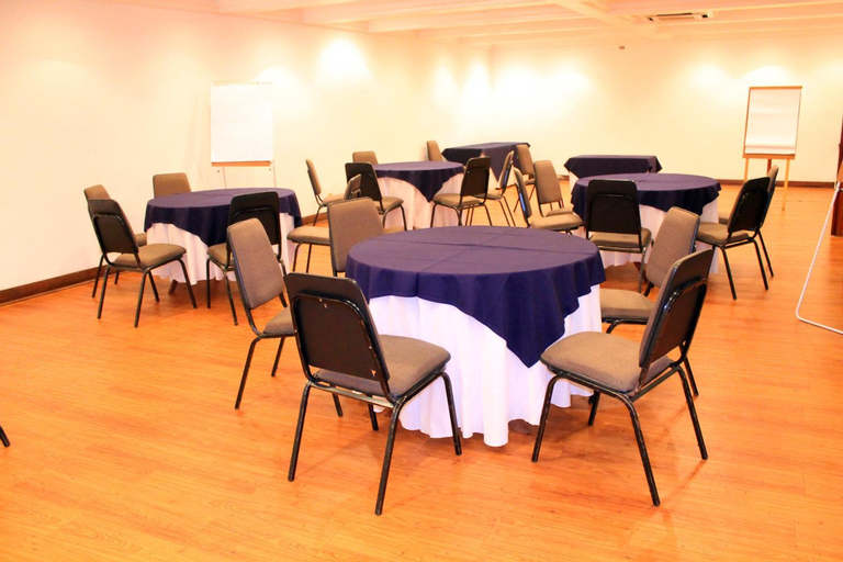 Business Facilities 27