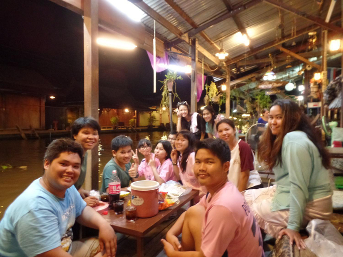 Food & Drinks 2, Ban Mae Arom, Amphawa