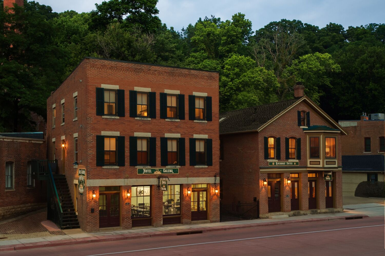 Exterior & Views 2, Hotel Galena, Jo Daviess