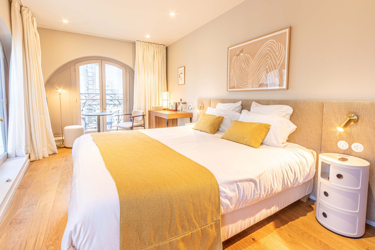 Bedroom 3, La Maison De Blanche, Gironde