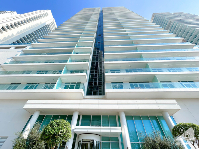 Exterior & Views 2, Luxurious Beach front Apt with balcony Dubai Marina, Dubai