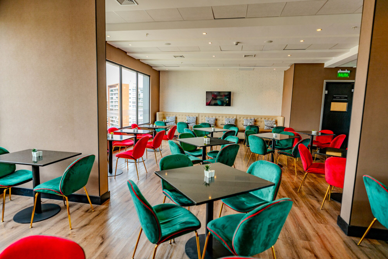 Food & Drinks 5, Hampton By Hilton Santiago Las Condes, Cordillera