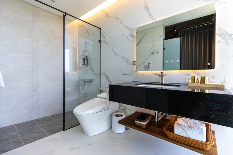 Bathroom 4, 135 B&B, Yilan