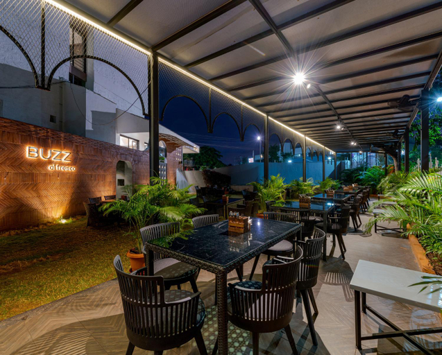 Food & Drinks 5, HOTEL PRATHAM, Solapur