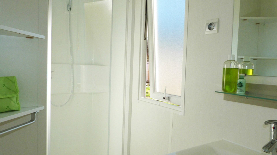 Bathroom 4, Camping TIKAYAN MEDITERRANEE, Var