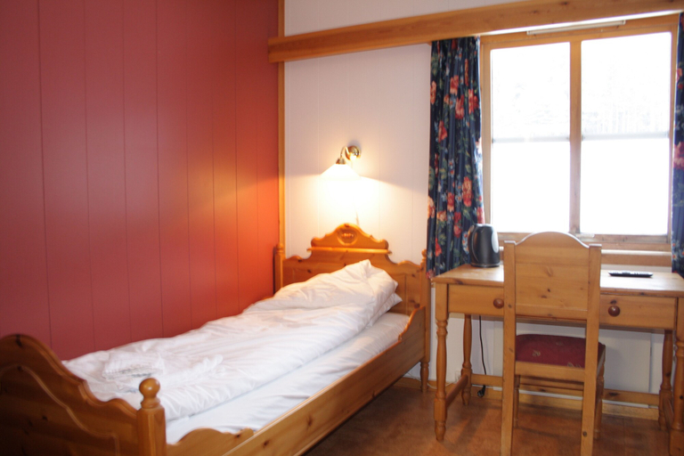 Bedroom 4, Dovreskogen Gjestegård, Dovre