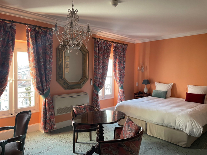 Bedroom 3, Chateau des Jacobins, Lot-et-Garonne