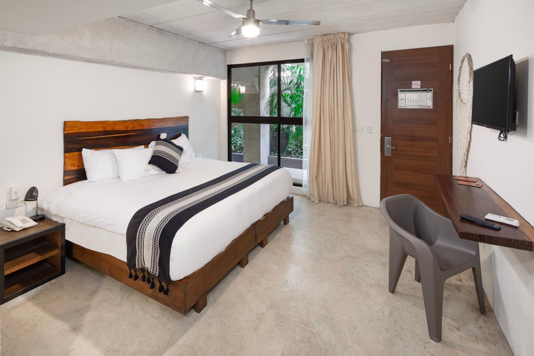 Bedroom 12