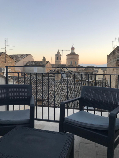 Others 5, Residenza Aurea, Ascoli Piceno