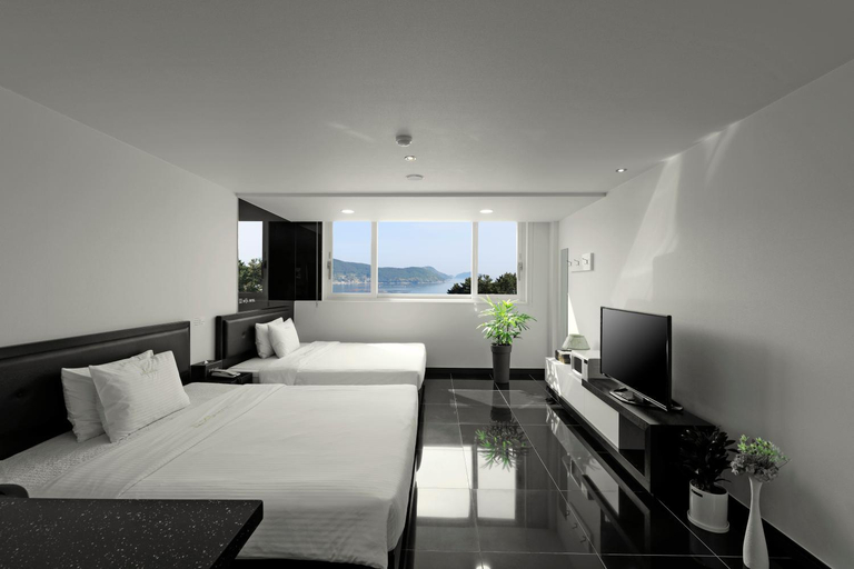 Bedroom 2, Doya Geoje Family Hotel, Geoje