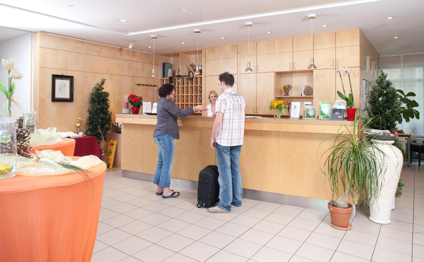 Public Area, Behringers, Forchheim