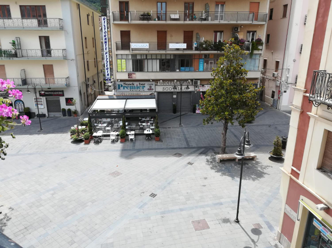 Others 2, Sweet Home Agropoli, Salerno