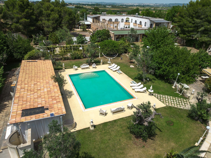 Exterior & Views 2, 3375 Masseria Cucuruzza - Camera Angela, Lecce