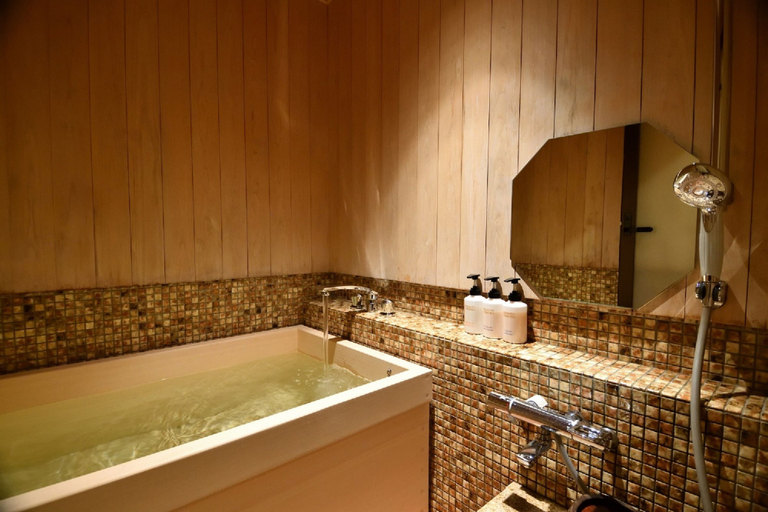 Bathroom 4, Yasaka Yutone Kyokoyado, Kyoto