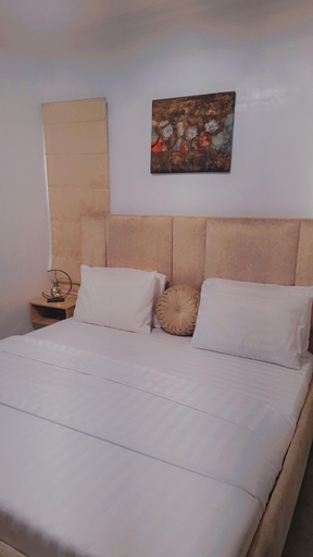 Bedroom 2, Zek Dynasty, Ikeja