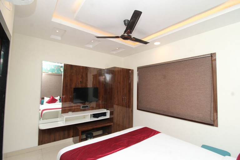Bedroom 3, Hotel Diamond Palace, Bhopal