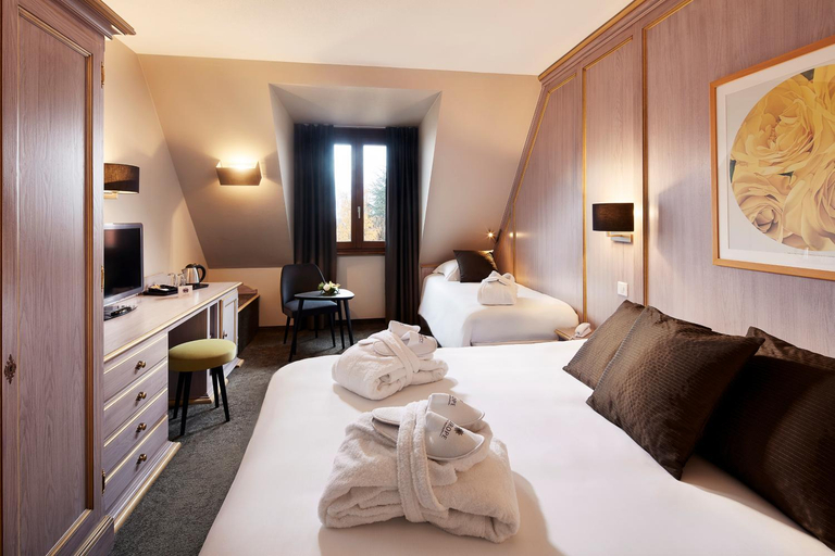 Bedroom 2, Hotel L'Europe Colmar, BW Signature Collection, Haut-Rhin