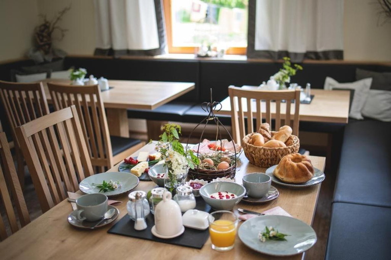 Food & Drinks 4, Schusterhof Dolsach, Lienz