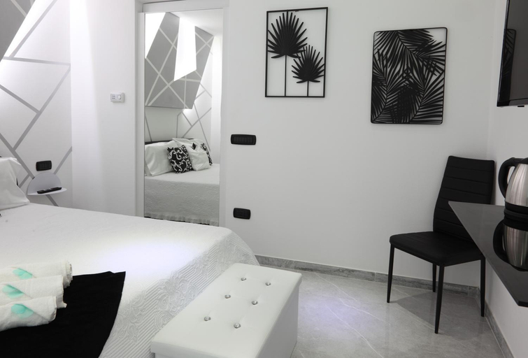 Others 5, IsadeMar, Olbia-Tempio