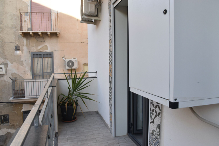 Others 5, B&B Aurora, Agrigento