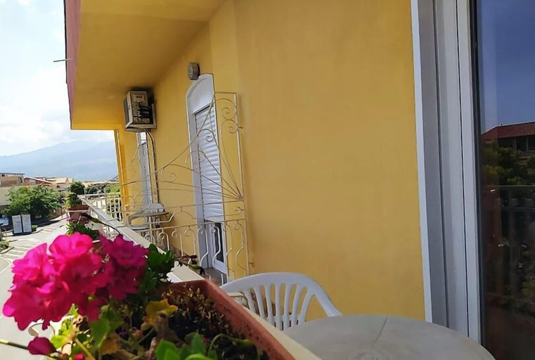 Others 5, Hotel Eliseo, Messina