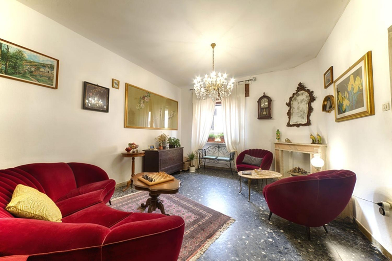 Others 5, Cozy guest house Downtown, Olbia-Tempio