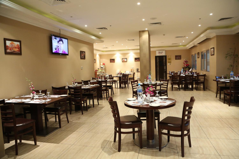 Food & Drinks 4, Monroe Hotel, Manama