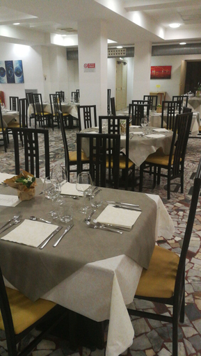 Food & Drinks 5, Sacro Cuore Hotel, Massa Carrara