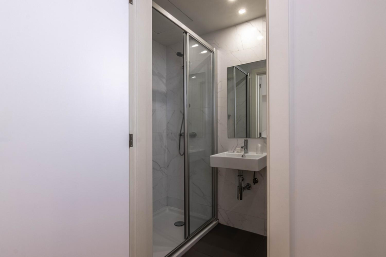 Bathroom 3, Templo Boutique Hotel, Évora