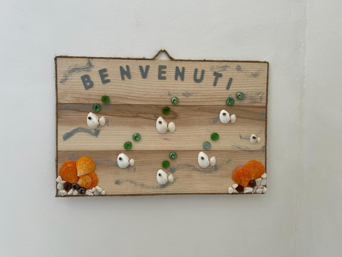 Food & Drinks 4, Ely Sea, Cosenza