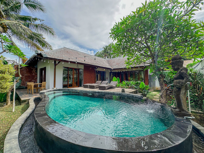 Swimming Pool 5